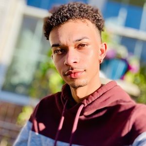 Meet your Posher, Tyler